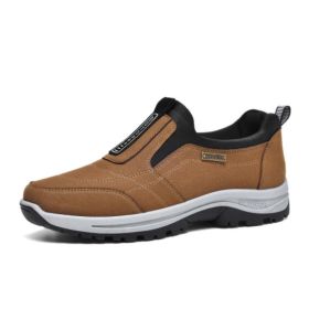 Men's Shoes Lightweight Plus Size Outdoor Climbing Boots Hiking Autumn And Winter (Option: Brown-40)